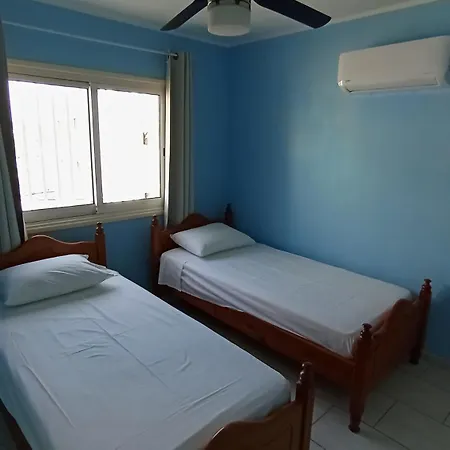 Emiliano 7 * Larnaca