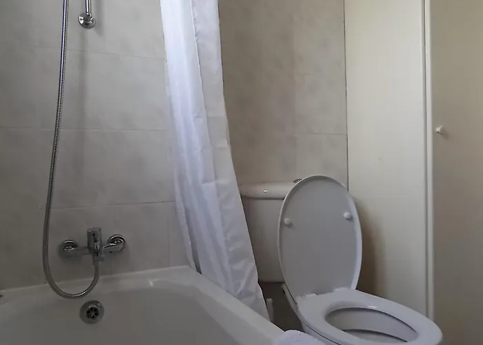 Emiliano 7 アパート